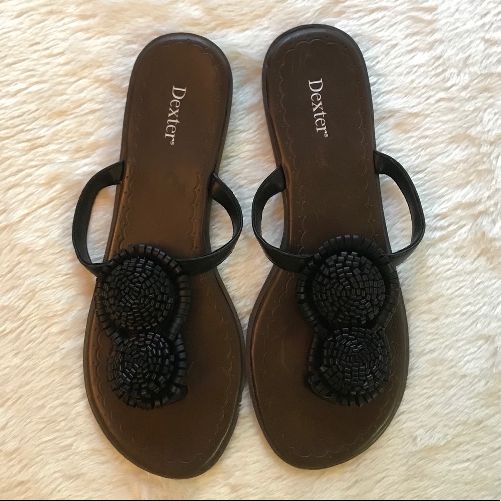 Dexter Black Sandals w/ flowers💐